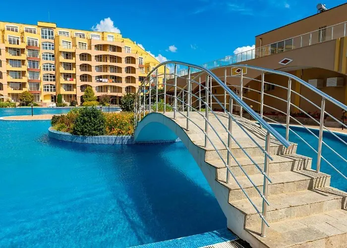 Midia Family Апартамент *