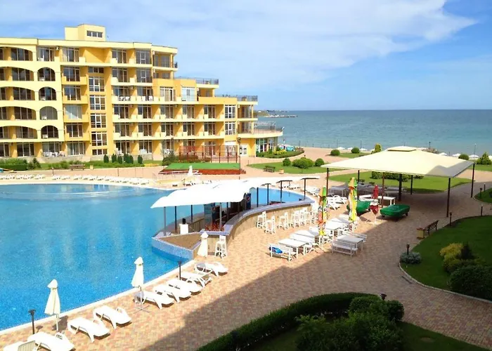 Midia Family Апартамент