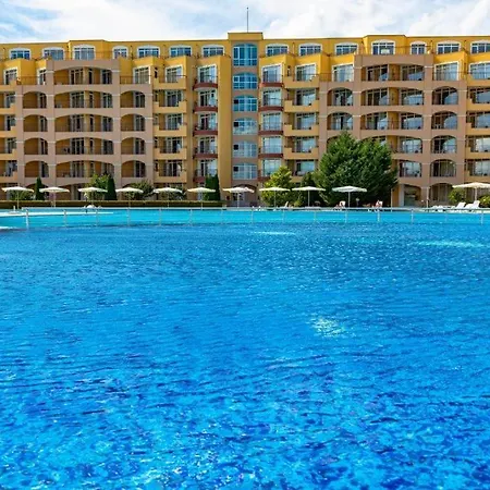 Midia Family Апартаменты