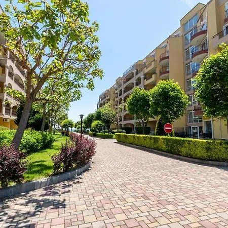 Appartement Midia Family *