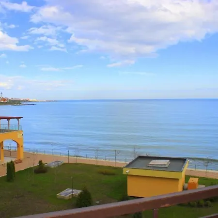 Midia Family Апартаменты