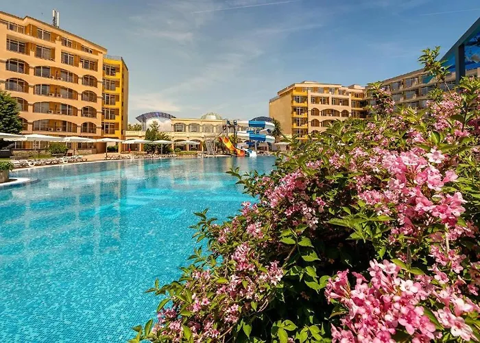 Midia Family Apartamento *